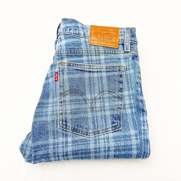 Levi's Wedgie Straight Plaid Button Fly Patterned Denim Jeans Size 26 - Picture 1 of 9